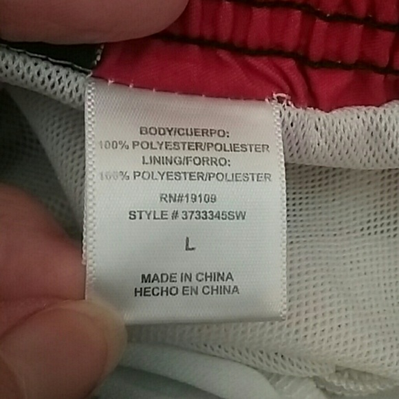 Boys Star Wars Swim Trunks size Large. - Picture 7 of 8